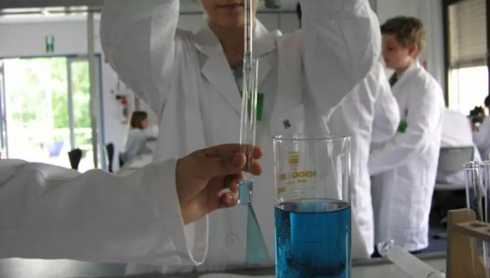 When scientists work with schoolchildren diaporama,9086-P6214994.jpeg