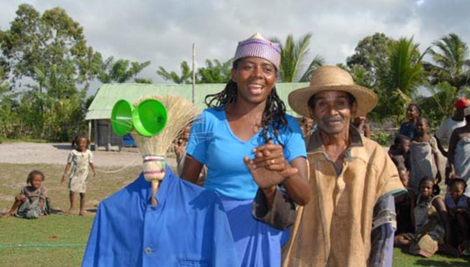 Des clowns pour accepter les jumeaux diaporama,4466-Mada2006-39.jpeg