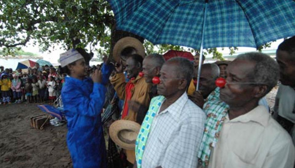 Des clowns pour accepter les jumeaux diaporama,4468-Mada2006-41.jpeg