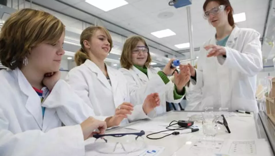 Quand les scientifiques se tournent vers les écoliers diaporama,4370-girlsday_06__0037.jpeg