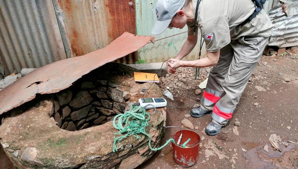 Stéphanie Doualan, volontaire Veoliaforce en mission à Mayotte