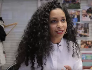 Laurie à propos de sa fierté d'être conseillère à l'Adie