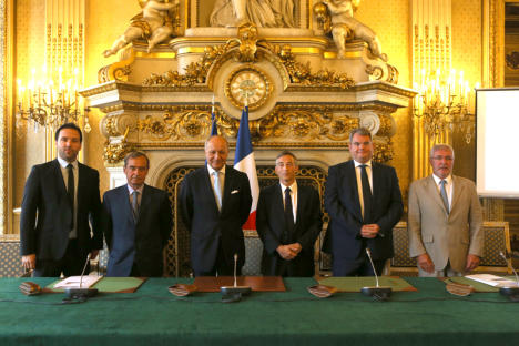 La fondation Veolia signe un partenariat avec l'Etat français pour renforcer l'aide humanitaire
