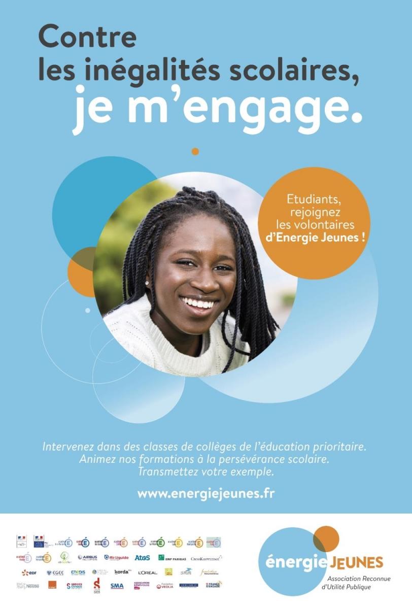 Energie Jeunes advertised on bus stops