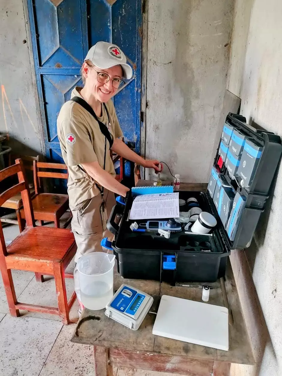 Stéphanie Doualan, volontaire Veoliaforce en mission à Mayotte