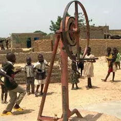 Des travaux pratiques et solidaires pour des lycéens français 6661,raw,290_burkina.jpg
