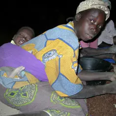 Pour payer l'éducation de leurs filles 6786,raw,6SD834-Maison-des-potes-.jpg