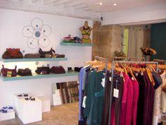 Une boutique de vêtements au cœur d'un projet d'insertion professionnelle 6947,raw,7IP0967_Rachel-et-Valerie.jpg