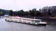 Un "bateau tremplin" sur la Seine 6953,raw,7sd0936_Ordre-de-Malte.jpg