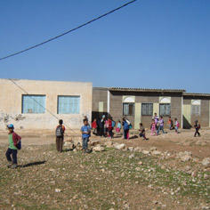 Réhabilitation et aménagement de l'école rurale du douar Agni 7363,raw,11SD1493-Camions-de-l_Espoi.jpg