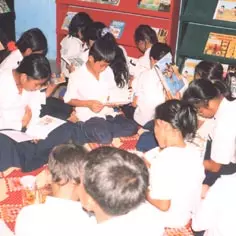 Books to heal the wounds of civil war 7750,raw,60_cambodge.jpg