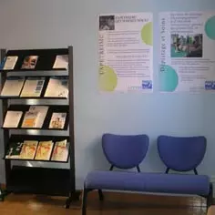 Handicapped people: from a minding center to learning how to live autonomously 8161,raw,376_france.jpg