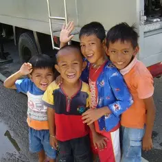 Organizing the distribution of drinking water 8824,raw,Indonesie-236.jpg