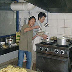 Une cuisine toute neuve pour des enfants de réfugiés 9162,raw,26_france.jpg