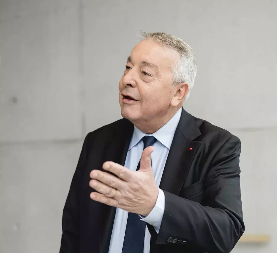 Veolia Foundation - 2024 Activity Report, editorial Antoine Frérot