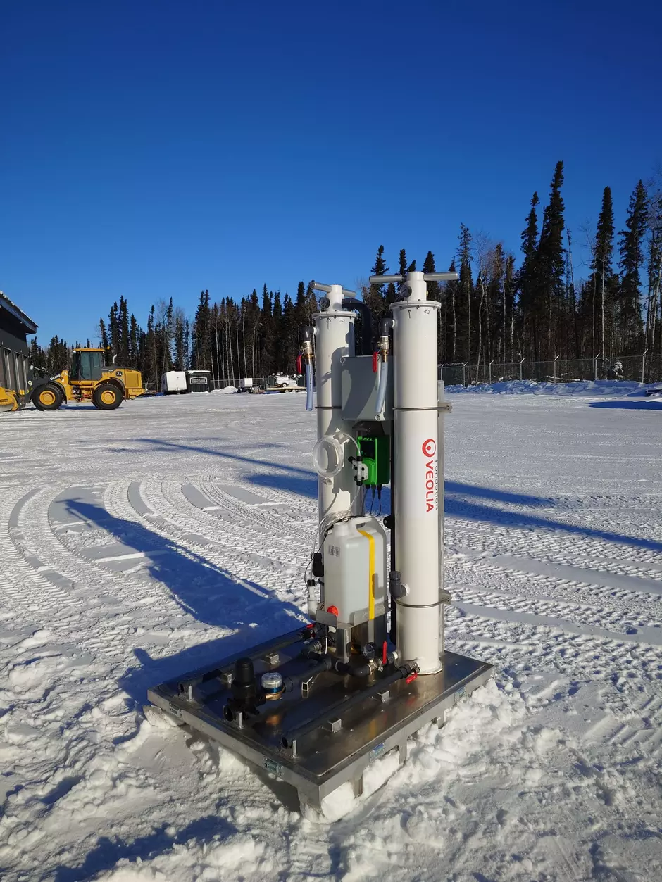 An Aquaforce 2000 on the snow, in Canada